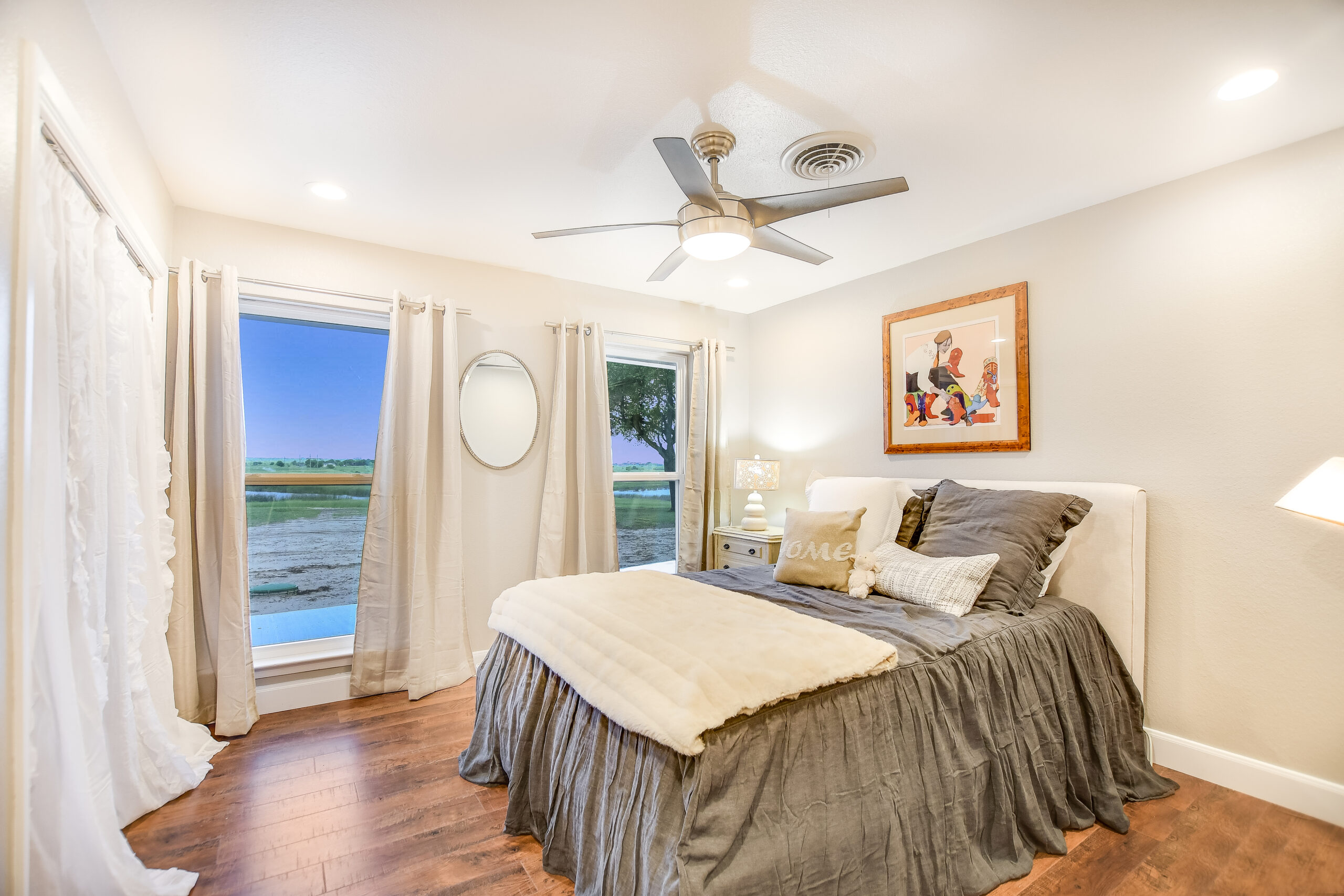 023_3rd Bedroom Twilight