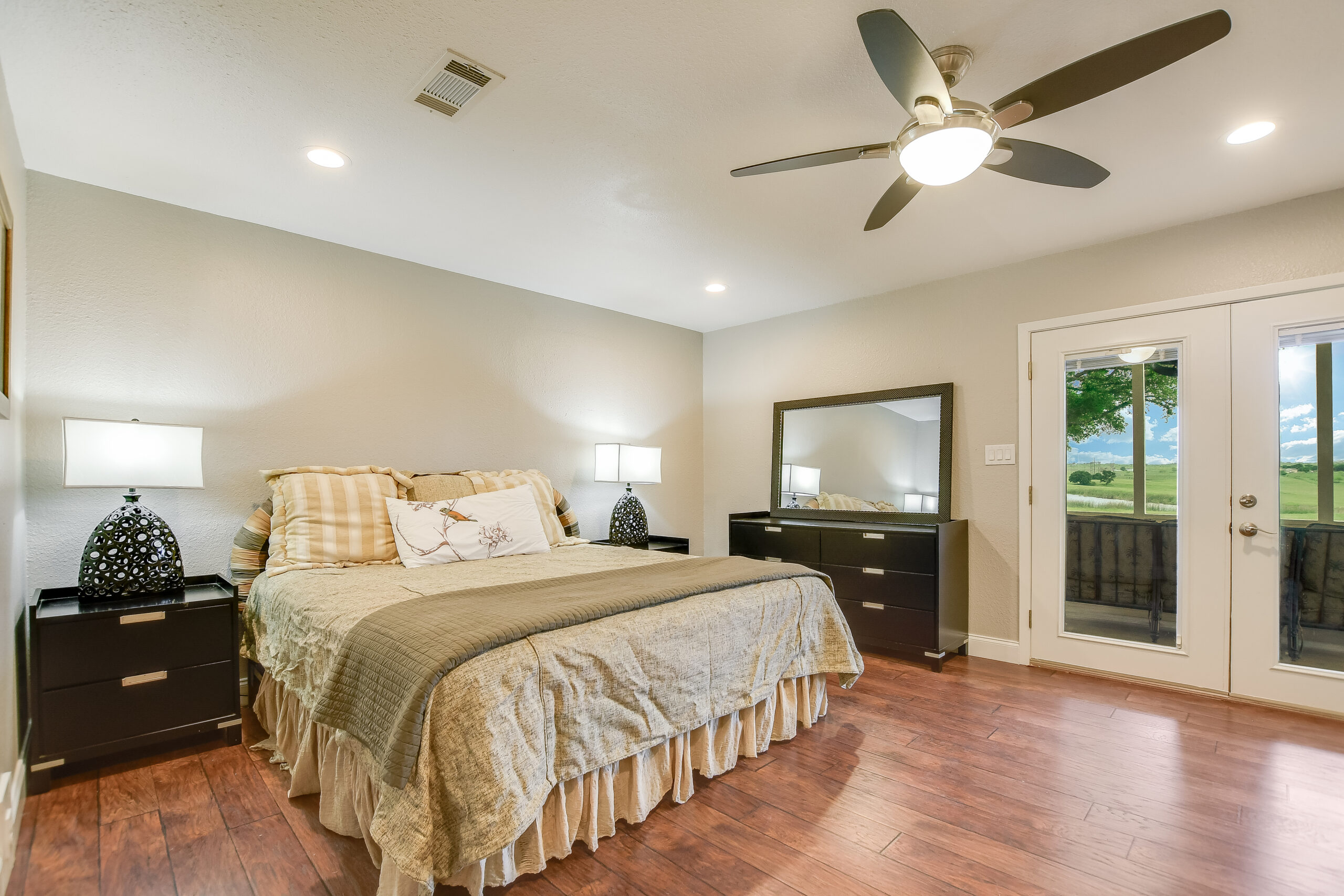 030_Guest House Bedroom